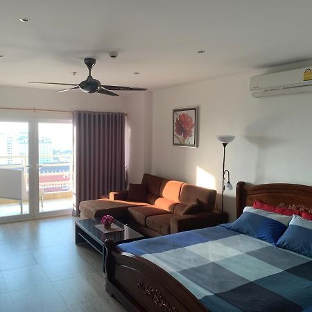 View Talay 5D Golf Apartment Pattaya Ngoại thất bức ảnh