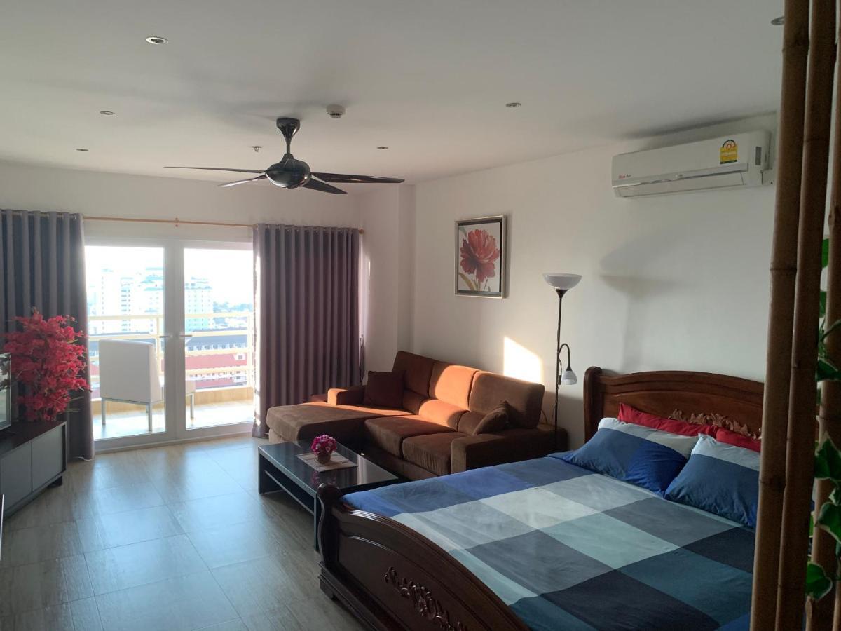 View Talay 5D Golf Apartment Pattaya Ngoại thất bức ảnh