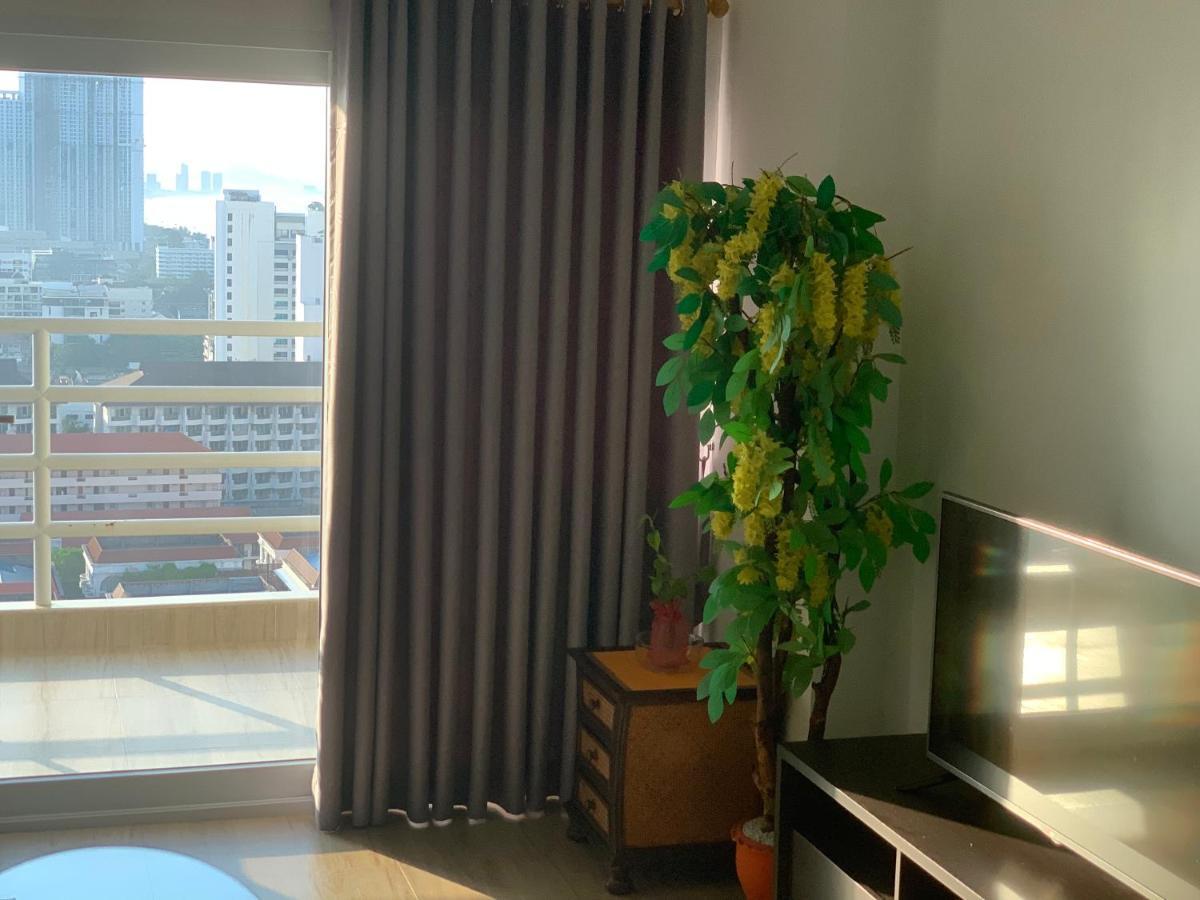 View Talay 5D Golf Apartment Pattaya Ngoại thất bức ảnh