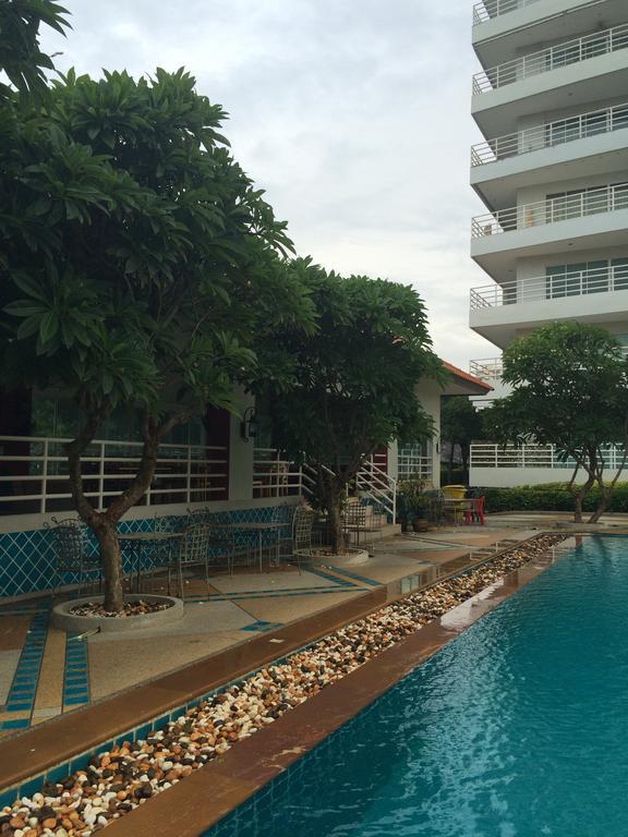 View Talay 5D Golf Apartment Pattaya Phòng bức ảnh
